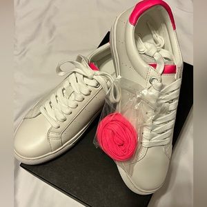 NIB J Crew Saturday Leather Sneaker with Fuschia Detail Sz 7.5